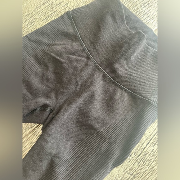 (NWOT) Lululemon Keep The Heat HR Thermal Tight - Picture 7 of 7